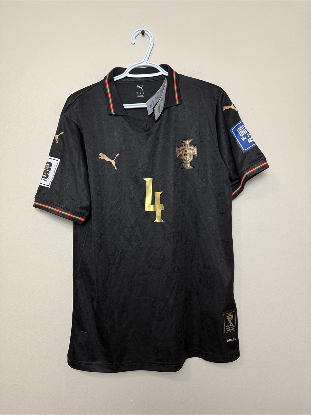 Puma Men's Black and Gold Portugal Soccer Jersey size XL